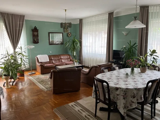 Eladó ház Nyírbátor 136 nm