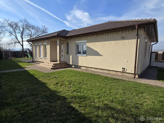 Eladó ház Miskolc, Szirma 100 nm