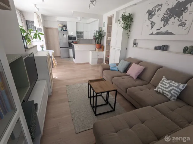 Eladó ház Budapest III. kerület, Csillaghegy 120 nm