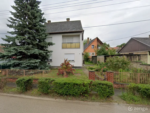 Eladó ház Tamási 98 nm