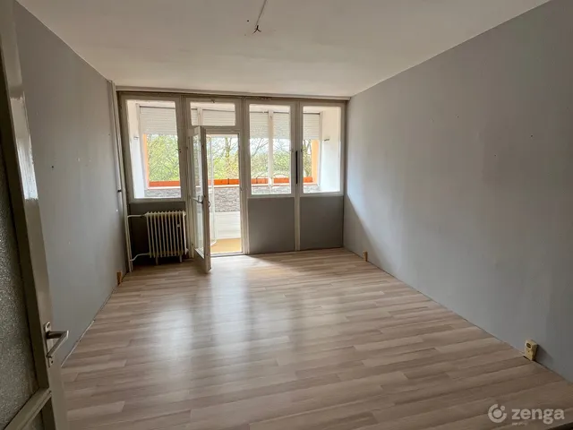 Eladó lakás Szigetvár, Szent István-lakótelep 54 nm