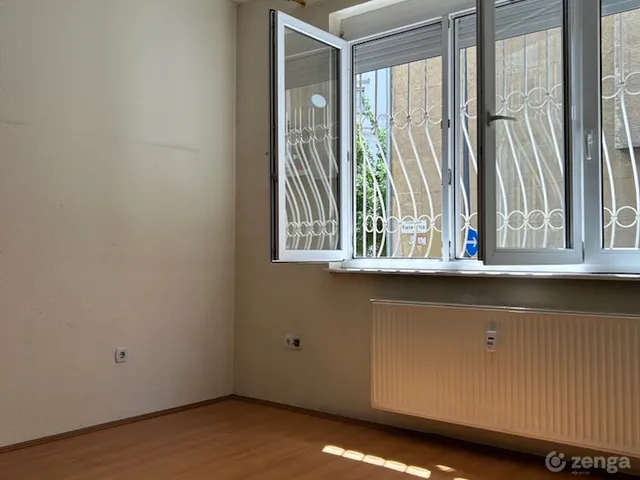 Eladó lakás Budapest II. kerület, Országút 40 nm
