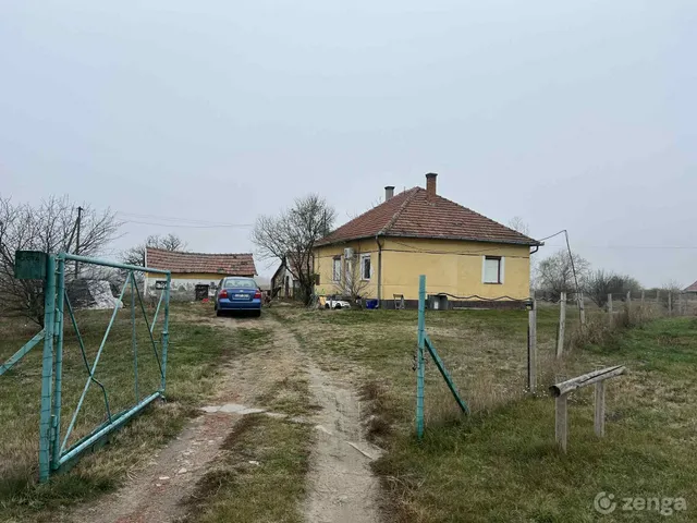 Eladó ház Tömörkény 70 nm