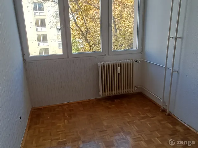 Eladó lakás Oroszlány, Óváros 49 nm