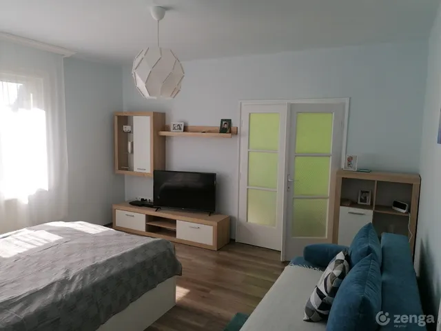 Eladó lakás Cegléd, Rákóczi út 56 nm