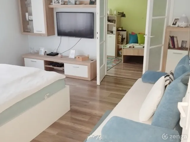 Eladó lakás Cegléd 56 nm