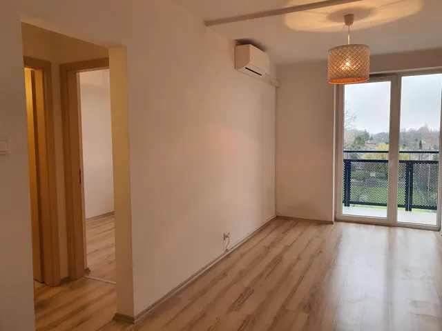 Eladó lakás Budapest III. kerület, Békásmegyer 34 nm