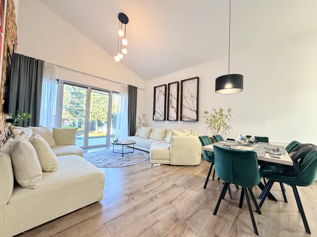 Eladó ház Szigetmonostor, Horány 82 nm