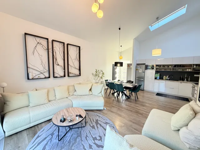 Eladó ház Szigetmonostor, Horány 82 nm