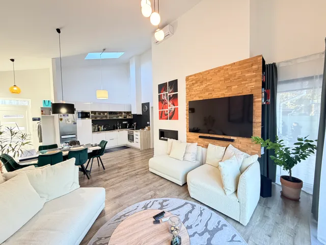 Eladó ház Szigetmonostor, Horány 82 nm