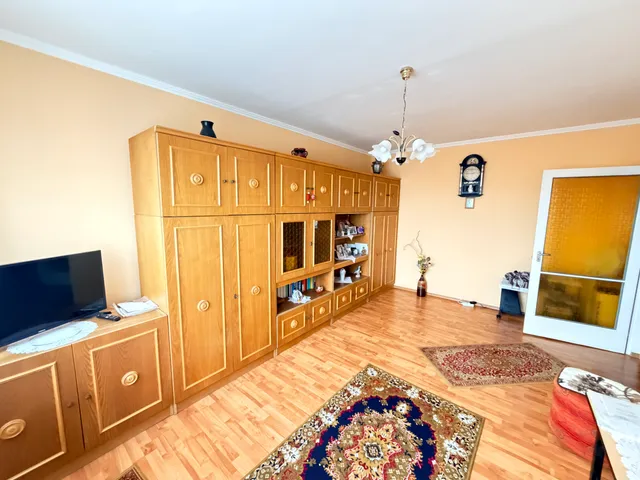 Eladó lakás Budapest XV. kerület, Újpalota 35 nm