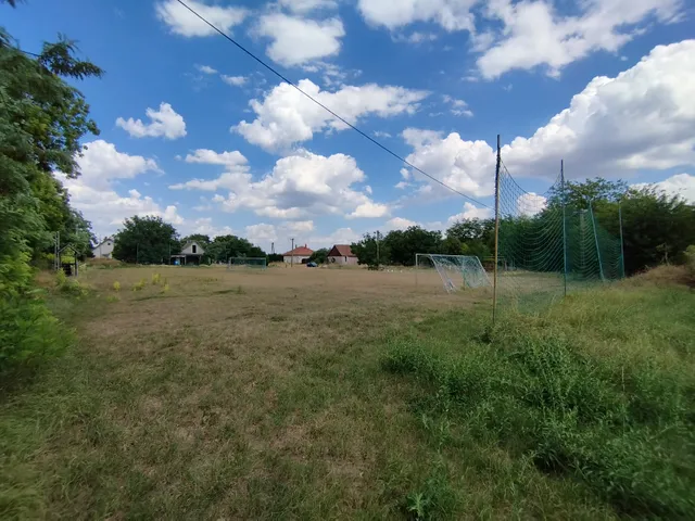 Eladó telek Kápolnásnyék, Balassa utca 2263 nm