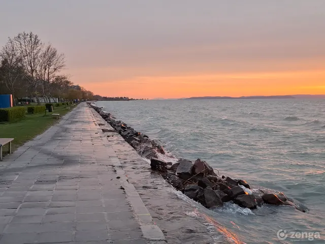 Eladó lakás Siófok, Aranypart 28 nm