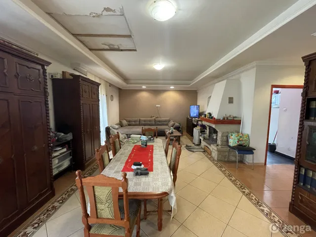 Eladó ház Budapest IV. kerület, Megyer 190 nm