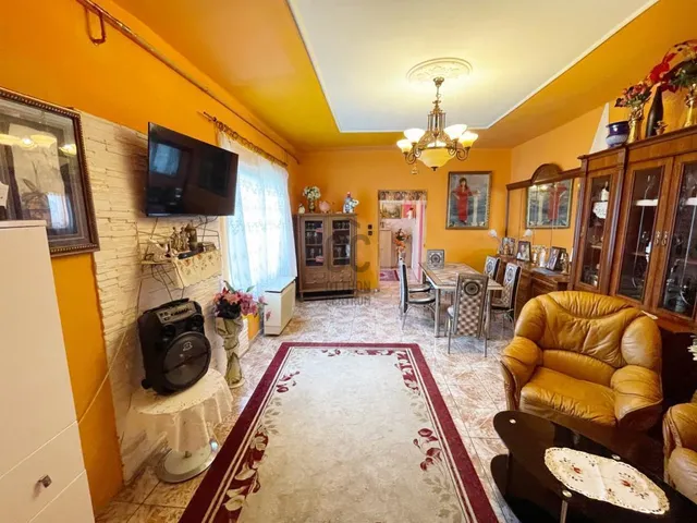 Eladó ház Budapest IV. kerület, Újpest 107 nm