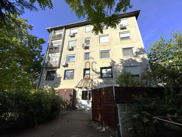 Eladó lakás Budapest IV. kerület, Káposztásmegyer 133 nm