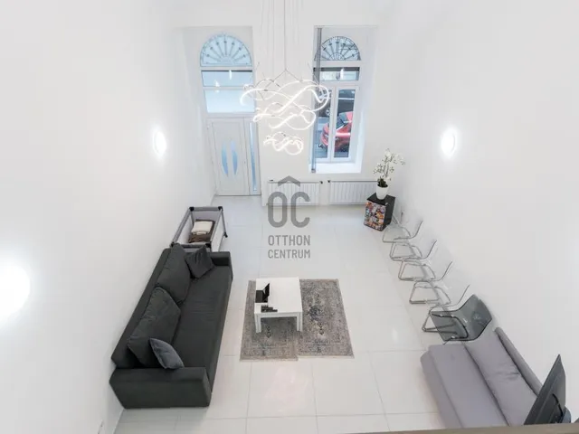 Eladó kereskedelmi és ipari ingatlan Budapest V. kerület, Bank negyed 52 nm