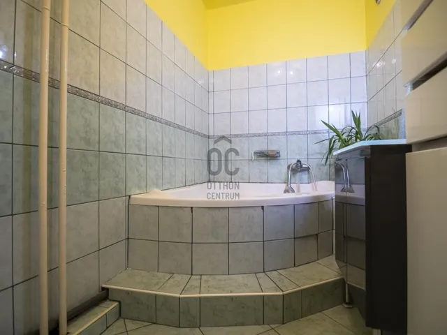 Eladó lakás Budapest IV. kerület, Káposztásmegyer 106 nm