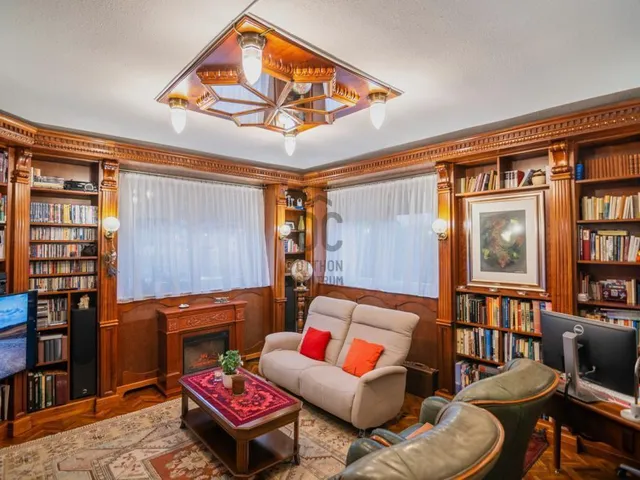 Eladó ház Budapest XV. kerület, Pestújhely 189 nm