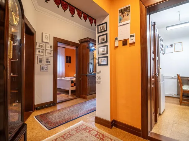 Eladó ház Budapest XV. kerület, Pestújhely 189 nm