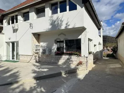 Eladó ház Pilisborosjenő 500 nm