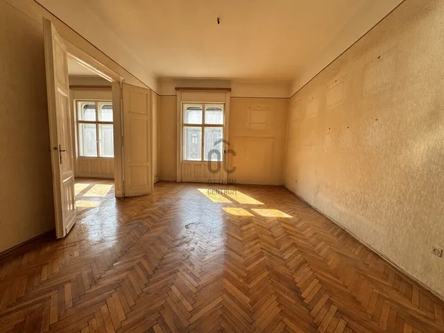 Eladó lakás Budapest V. kerület, Bank negyed 109 nm