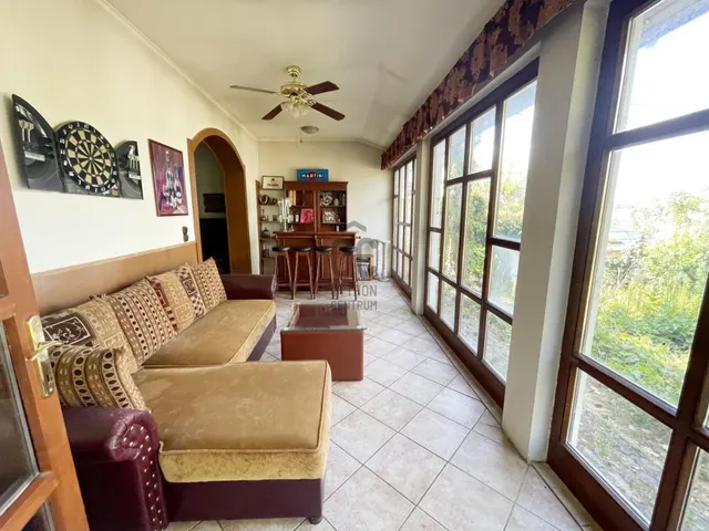 Eladó ház Dunakeszi 170 nm