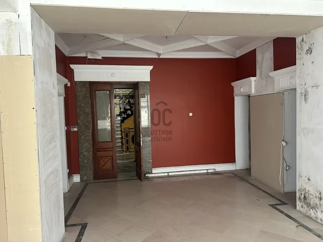 Eladó kereskedelmi és ipari ingatlan Budapest V. kerület, Belváros 702 nm