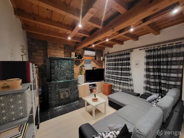 Eladó ház Dunaújváros, Északi lakóterület 104 nm