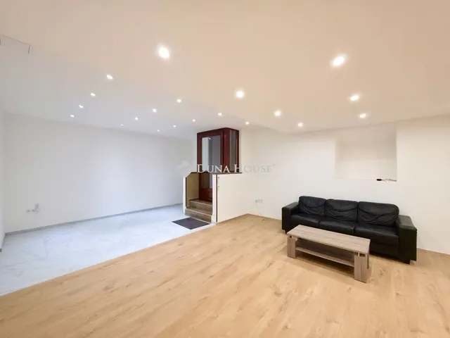 Eladó kereskedelmi és ipari ingatlan Budapest VII. kerület 79 nm