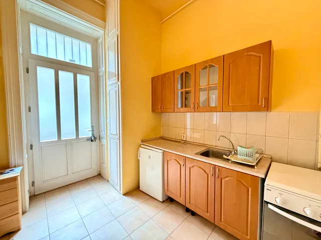 Eladó lakás Budapest VII. kerület, Ligetváros 29 nm