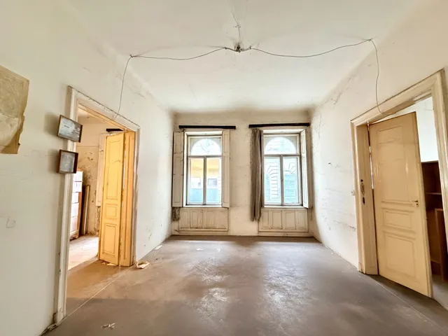 Eladó lakás Budapest VI. kerület 88 nm