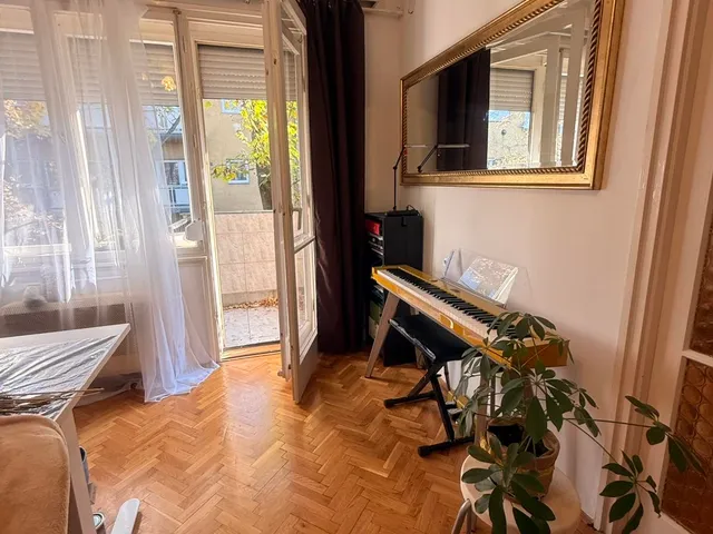 Kiadó lakás Budapest III. kerület, Szomolnok utca 59 nm