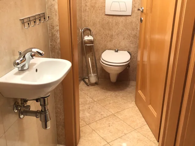 Kiadó lakás Budapest IX. kerület, Lechner Ödön fasor 74 nm