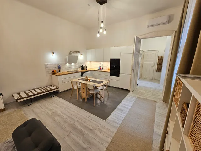 Kiadó lakás Budapest XIII. kerület, Hegedűs Gyula utca 70 nm