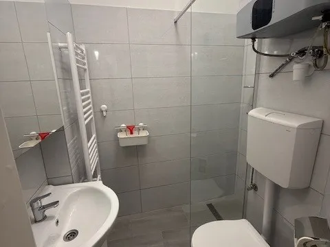 Kiadó lakás Budapest VIII. kerület, Horváth Mihály tér 44 nm