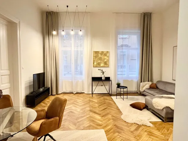 Eladó lakás Budapest VII. kerület, Kertész utca  74 nm