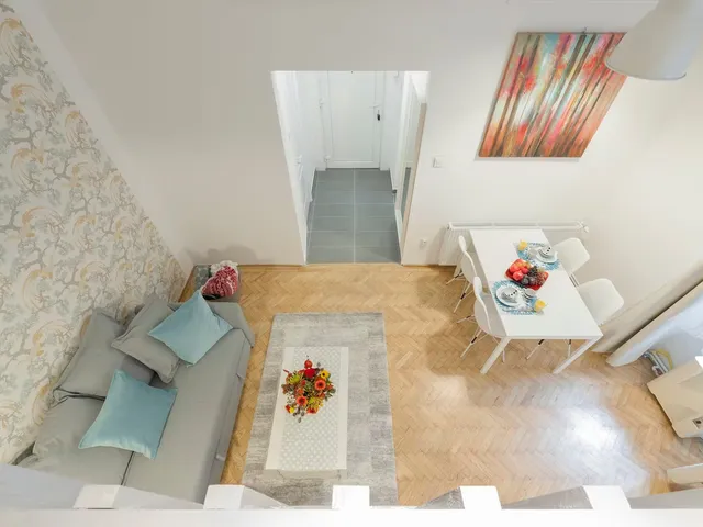 Kiadó lakás Budapest VI. kerület, Nagymező utca 35 nm