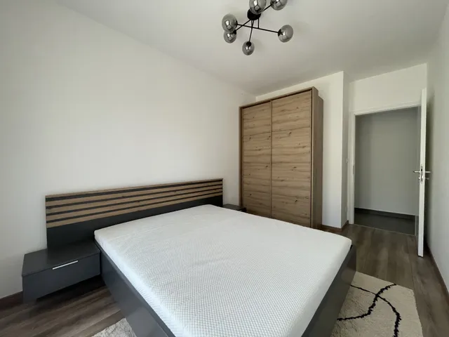 Kiadó lakás Budapest III. kerület, Pusztakúti út 52 nm