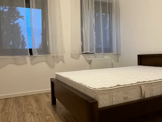 Kiadó lakás Budapest III. kerület, Királyok útja 67 nm