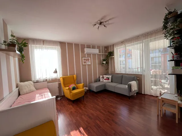 Kiadó lakás Budapest XI. kerület, Kondorosi út 52 nm