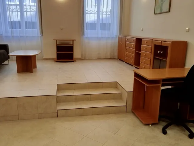 Kiadó lakás Budapest I. kerület 75 nm