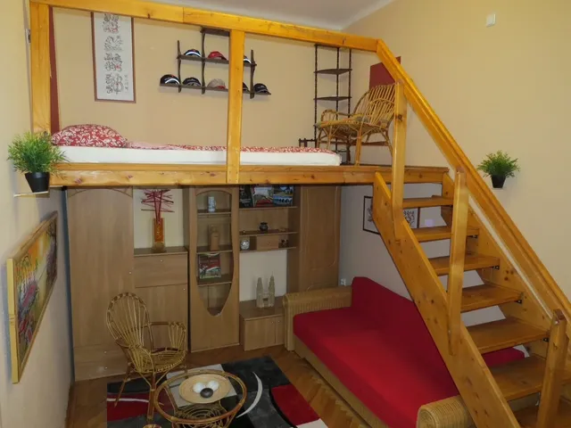 Kiadó lakás Budapest VII. kerület, Cserhát utca 30 nm