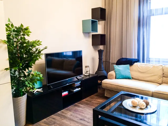 Kiadó lakás Budapest V. kerület, Petőfi Sándor u.  81 nm