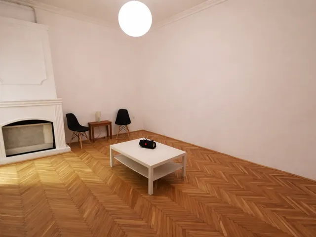 Kiadó lakás Budapest V. kerület, Bihari János utca 39 nm