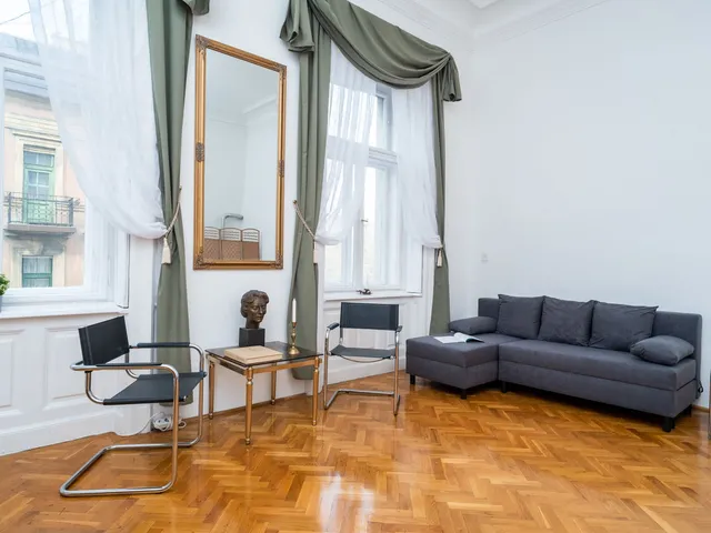 Kiadó lakás Budapest VI. kerület 57 nm