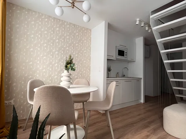 Kiadó lakás Budapest VII. kerület, Szövetség utca 50 nm