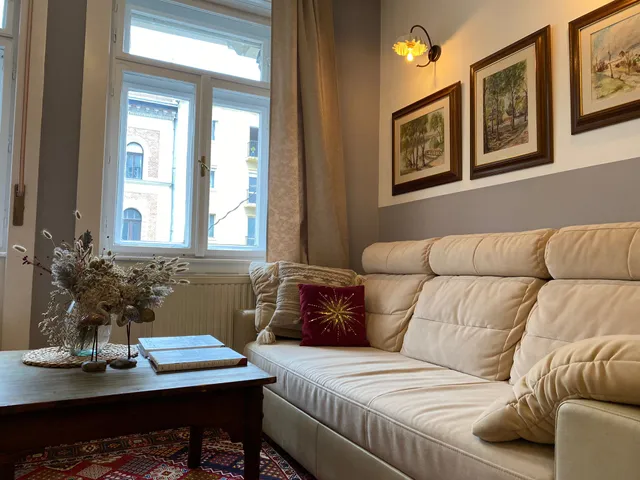 Kiadó lakás Budapest VII. kerület, Damjanich utca 110 nm