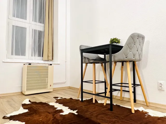 Kiadó lakás Budapest V. kerület, Steindl Imre utca 39 nm