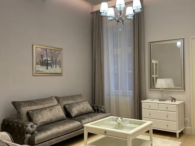 Kiadó lakás Budapest V. kerület, Kálmán Imre utca 64 nm